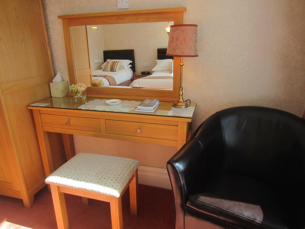 Gwrach Ynys Country Guest House Гарлек Екстер'єр фото