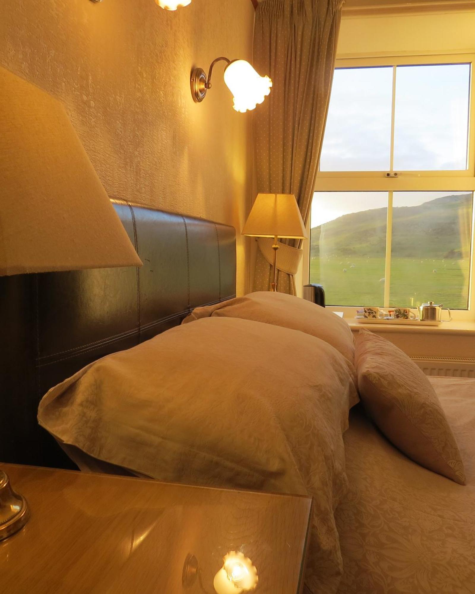 Gwrach Ynys Country Guest House Гарлек Екстер'єр фото